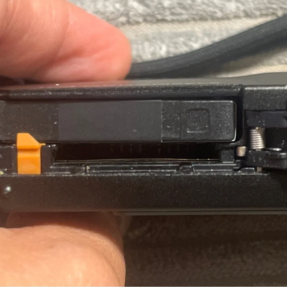 Kodak Black Digital Camera with Kastar Battery Charger - Picture 2 of 13